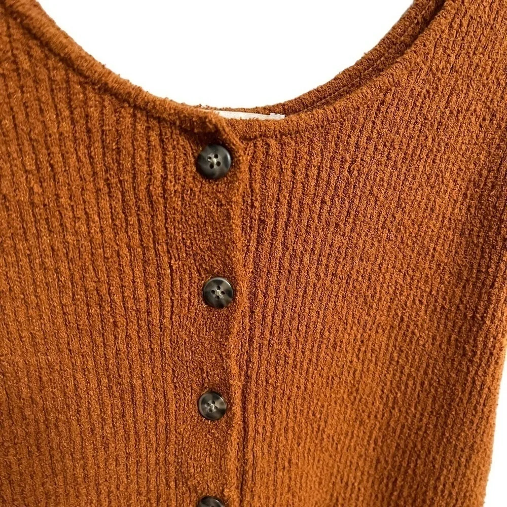 Madewell Rust Ribbed Button-Front Tank Top - Picture 5 of 9